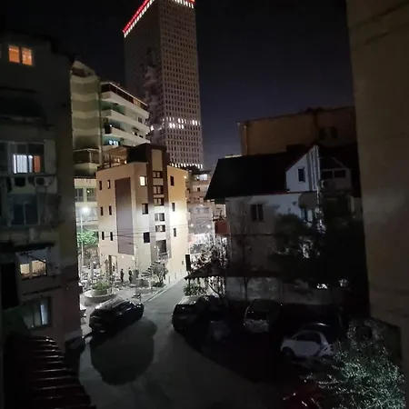 아파트 Edis's Corner