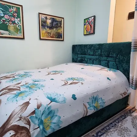 아파트 Edis's Corner